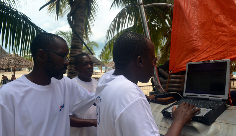 Reading Suzuki Marine computer diagnostic system